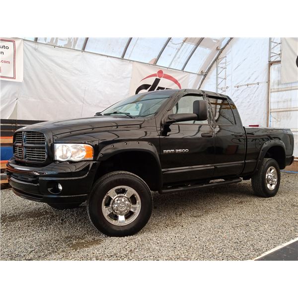 H4 --  2005 DODGE RAM 2500 ST HEAVY DUTY CREW CAB 4X4, Black, 196434 KM