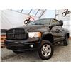 Image 3 : H4 --  2005 DODGE RAM 2500 ST HEAVY DUTY CREW CAB 4X4, Black, 196434 KM