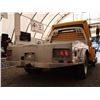 Image 24 : 0D --  2005 FREIGHTLINER M2 106 MEDIUM DUTY DUALLY, Yellow, 241536