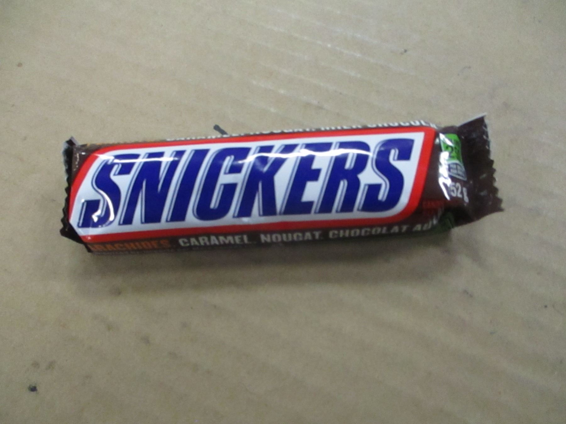 SHELF PULLS (AS IS): SNICKER BAR