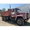 Image 4 : FORD L900 DUMP TRUCK - 1988 - FARM VEHICLE