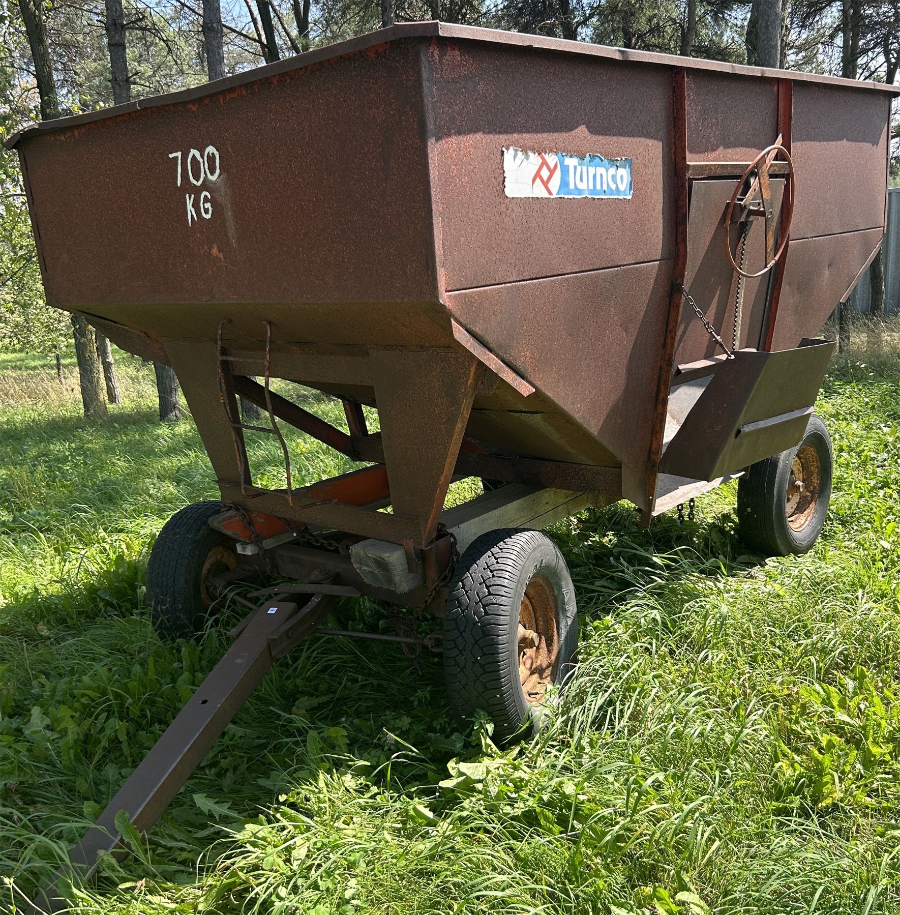 Turnco TURNCO GRAVITY WAGON - 225 BUSHELS APPROX
