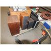 Image 5 : Pallet Of Assorted Speakers / 32" TV / Monitors