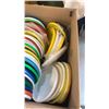 Image 2 : BOX OF 50 COLLECTIBLE FRISBEE DISCS