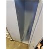 Image 3 : METAL 4.5FT TALL CABINET WITH 2 OPPOSING DOORS, WATER BOTTLE AND WHITEBOARD