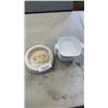 Image 1 : LOT OF CORNING WARE AND BABY PLATE