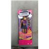 Image 2 : 2 COLLECTIBLE BARBIE DOLLS SPRING BLOSSOM BARBIE TATTOO BARBIE