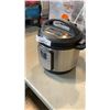 Image 2 : INSTANT POT DUO PLUS MULTI-USE PRESSURE COOKER 9 IN 1 TESTED AND WORKING - RETAIL $199