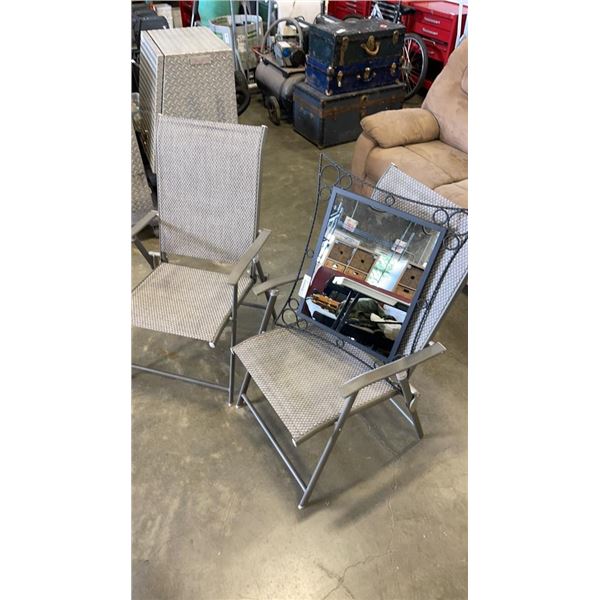 2 FOLDING PATIO CHAIRS AND MIRROR