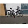 Image 1 : GREY DEVINCI BIKE