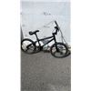 Image 1 : BLACK REDLINE BMX BIKE