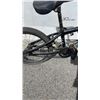 Image 2 : BLACK REDLINE BMX BIKE