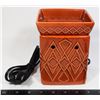 SCENTSY RETIRED SAVOY FULL SIZE WARMER