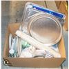 Image 1 : SINGLE USE SERVING DISHES BOX LOT