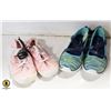 Image 1 : 2 NEW PAIRS OF GIRLS SHOES SIZE 3