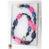 Image 1 : DYED PINK TURQUOISE AND LAPIS NECKLACE 18"