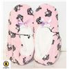 Image 1 : 2 NEW PAIRS OF COMFY UNICORN SLIPPERS SIZE 4/5