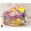 Image 1 : LARGE BAG OF ESTATE MIXED JEWELRY