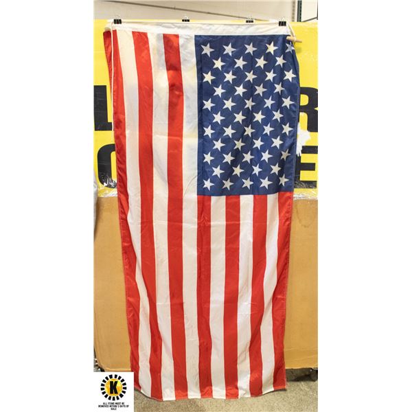 VINTAGE 3FT X 6FT U.S.A. FLAG-ESTATE