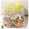 Image 1 : LARGE BAG OF ESTATE MIXED JEWELRY