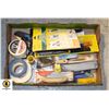 Image 1 : LARGE FLAT OF DRYWALL TOOLS