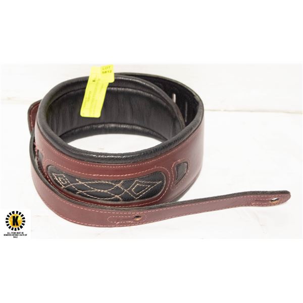 LEVIS LEATHER TOOLED GUITAR STRAP-ESTATE