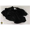 Image 1 : 5 PAIR KIDS SWEAT PANTS 4 MEDIUM 1 SMALL