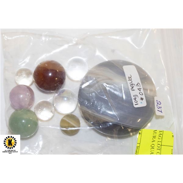 BAG LOT OF GEMSTONES, AGATE, AURA QUARTZ, AMETHYST