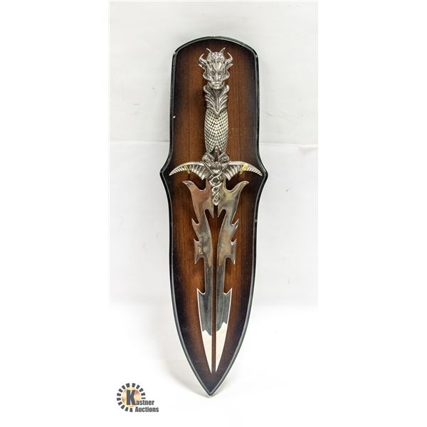 BLADE OF ISIS DAGGER