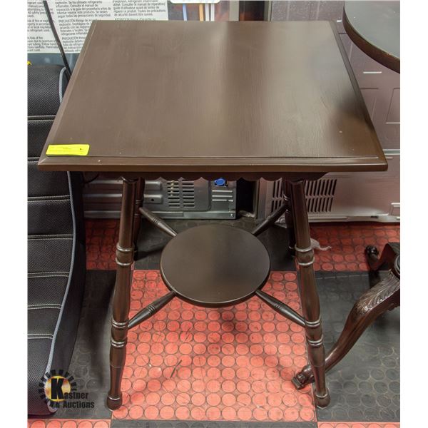 MAHOGANY ORNAMENTAL TABLE 22" X 22" X 29"