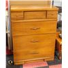 Image 1 : WOODEN 4 DRAWER CRASS HANDLED DRESSER H-43.5"