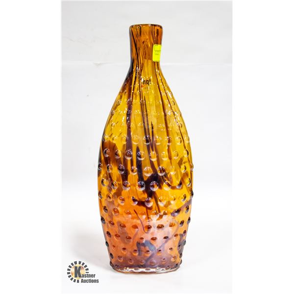 15 INCH TALL STREAKED AMBER VASE