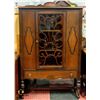 Image 1 : MAHOGANY DISPLAY CABINET 40" X 14" X 64"