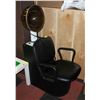 Image 1 : VINTAGE HAIR SALON DRYER CHAIR WORKS- ESTATE