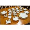 Image 1 : ROYAL ALBERT OLD COUNTRY ROSES DINNER AND TEA SET