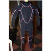 Image 1 : CHILDRENS SIZE 8 WET SUIT