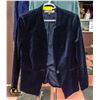 Image 1 : SIZE LARGE WOMENS BLAZER FROM DEX THE SUIT SHOP