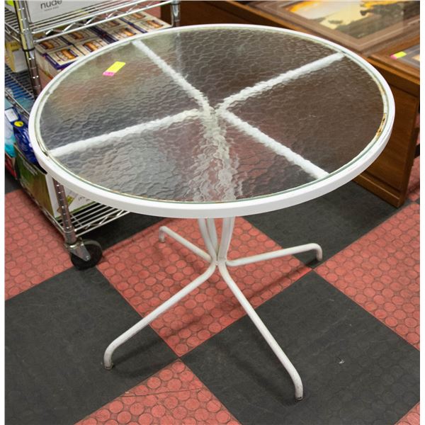 ROUND PATIO TABLE