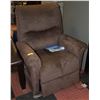 Image 1 : POWER LIFT RECLINER PRIDE MOBILITY BRAND
