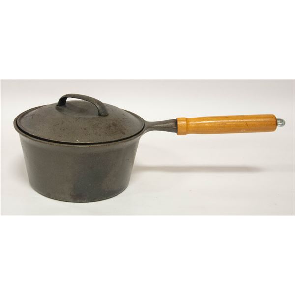 CAST IRON POT