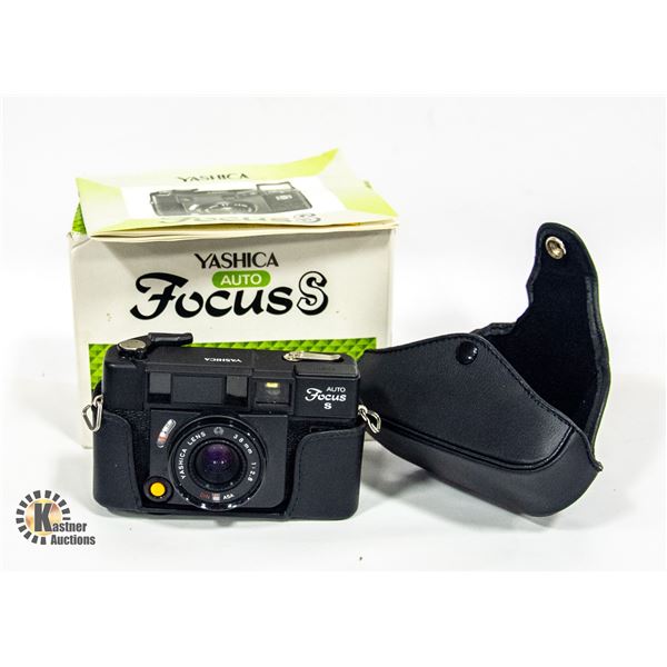 VINTAGE YASHICA AUTO FOCUS