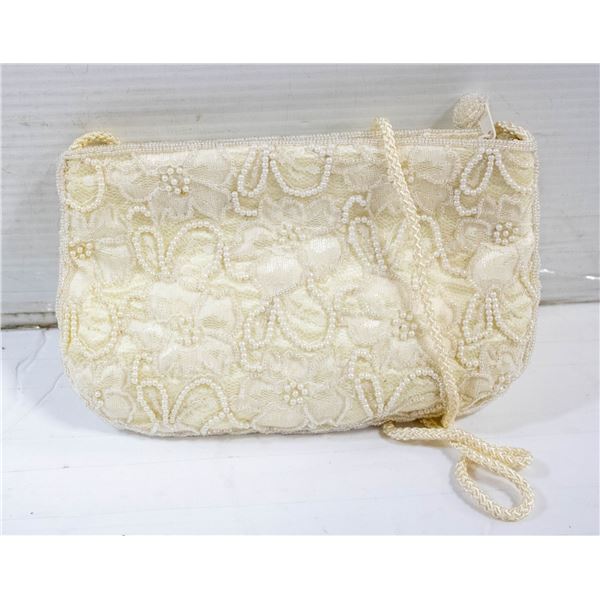VINTAGE NORDSTROM WHITE