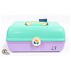 Image 3 : CABOODLES ON THE GO GIRL SEA FOAM MAKEUP KIT
