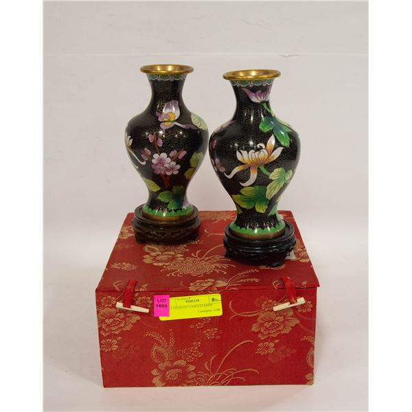 2 CLOISSIONE VASES/STANDS