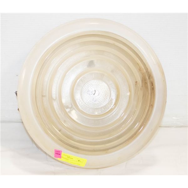 KITCHEN LIGHT