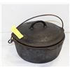 Image 1 : CAST IRON DUTCH OVEN