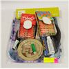 Image 1 : TRAY OF SMOKERS ITEMS INCLUDES PAPERS AND MORE