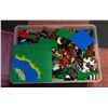 Image 1 : BOX OF LEGO PIECES