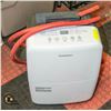 Image 1 : DEHUMIDIFIER