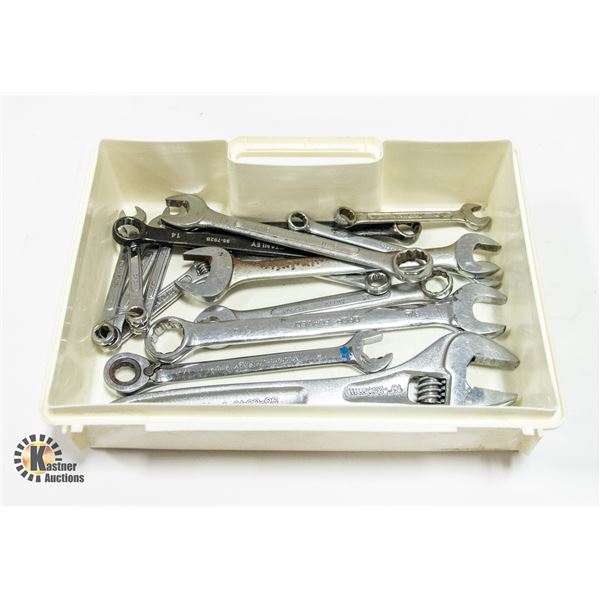 LOT OF WRENCHES